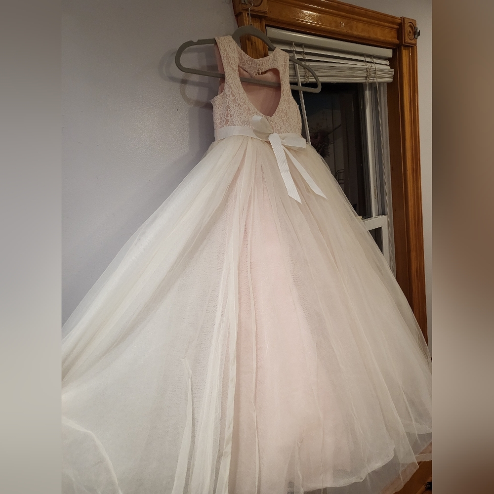 Girl ball gown flower girl dress with heart cutout